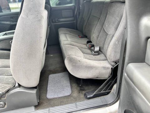 2004 GMC Sierra 2500HD SLT