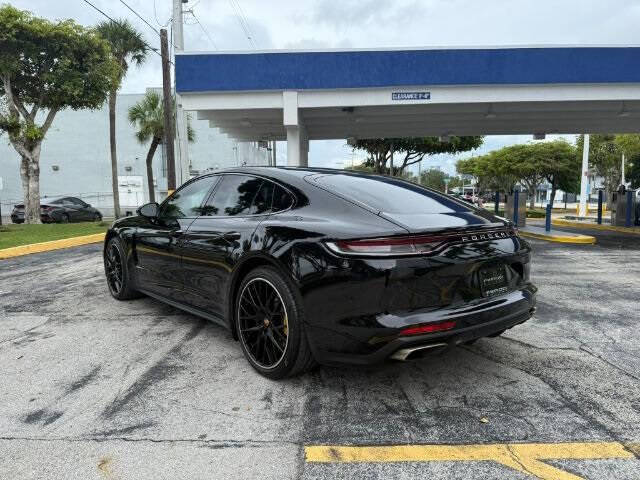 2021 Porsche Panamera