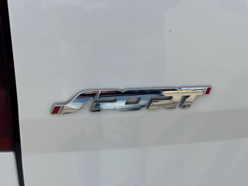 2013 Ford Explorer Sport