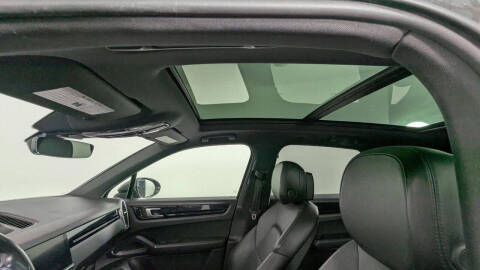 2019 Porsche Cayenne S