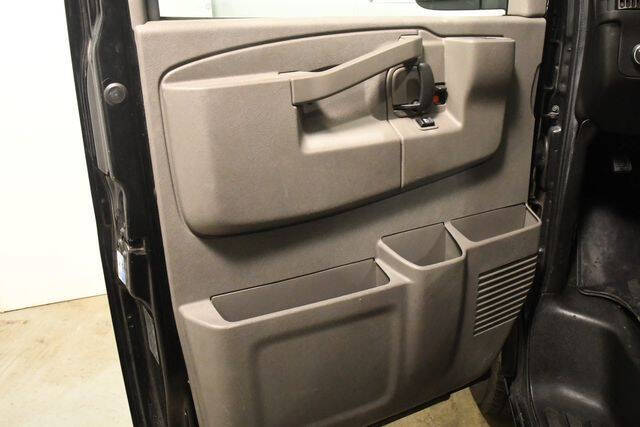 2017 Chevrolet Express LT 3500