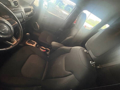 2017 Jeep Renegade Altitude