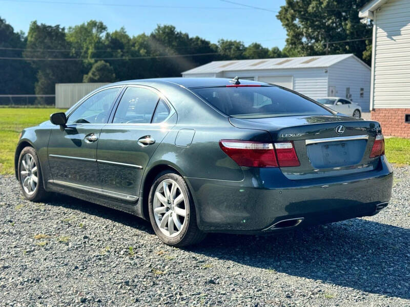 2007 Lexus LS 460