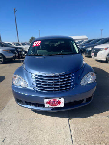2007 Chrysler PT Cruiser for sale at UNITED AUTO INC in South Sioux City NE
