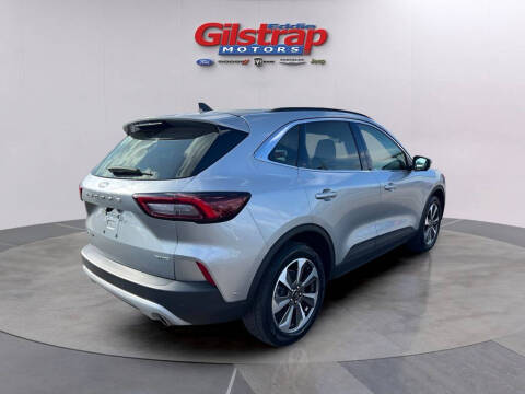 2023 Ford Escape Platinum