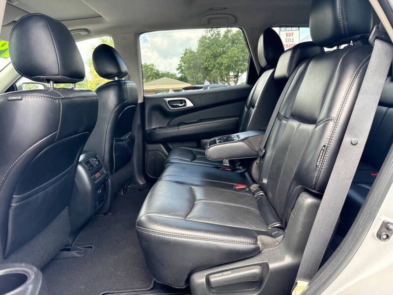 2019 Nissan Pathfinder Platinum