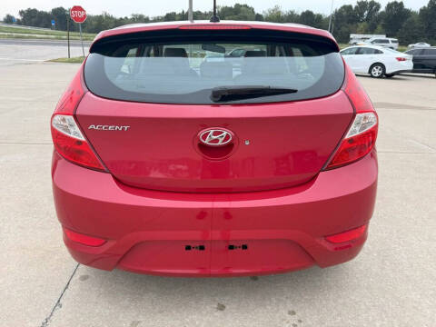 2014 Hyundai Accent SE