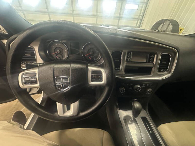 2013 Dodge Charger SE