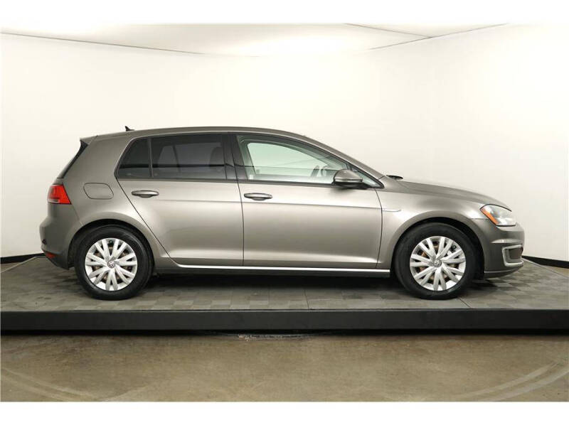 2015 Volkswagen e-Golf Limited Edition