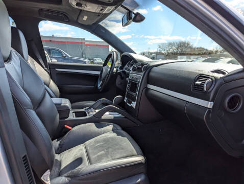 2010 Porsche Cayenne GTS Tiptronic