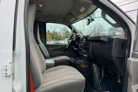 2018 Chevrolet Express 2500