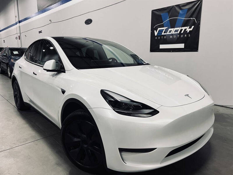 2024 Tesla Model Y Long Range