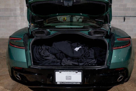 2024 Aston Martin DB12 V8