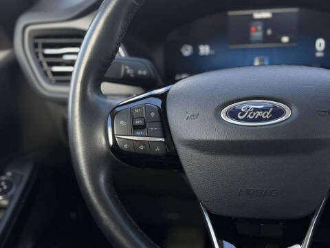 2023 Ford Escape Platinum
