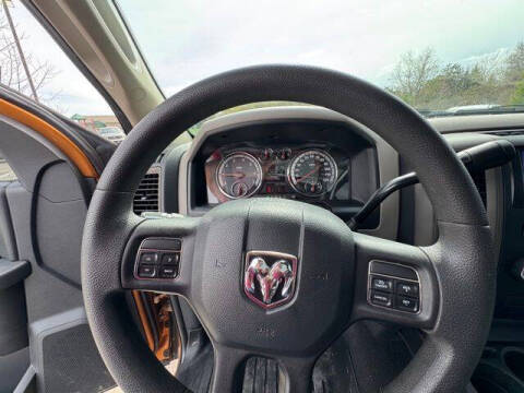 2012 RAM 1500 ST