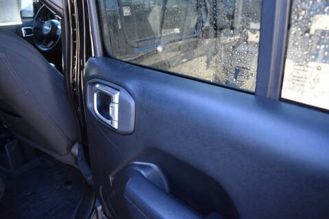 2022 Jeep Gladiator Altitude