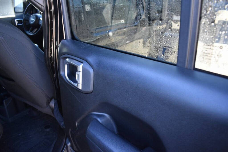 2022 Jeep Gladiator Altitude