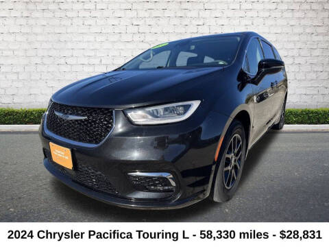 2024 Chrysler Pacifica Touring L