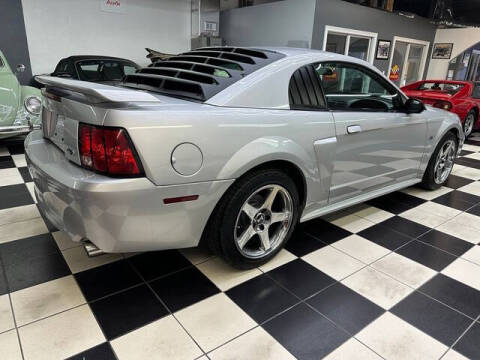 2002 Ford Mustang GT Deluxe