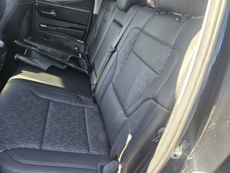 2022 Toyota Tundra SR5