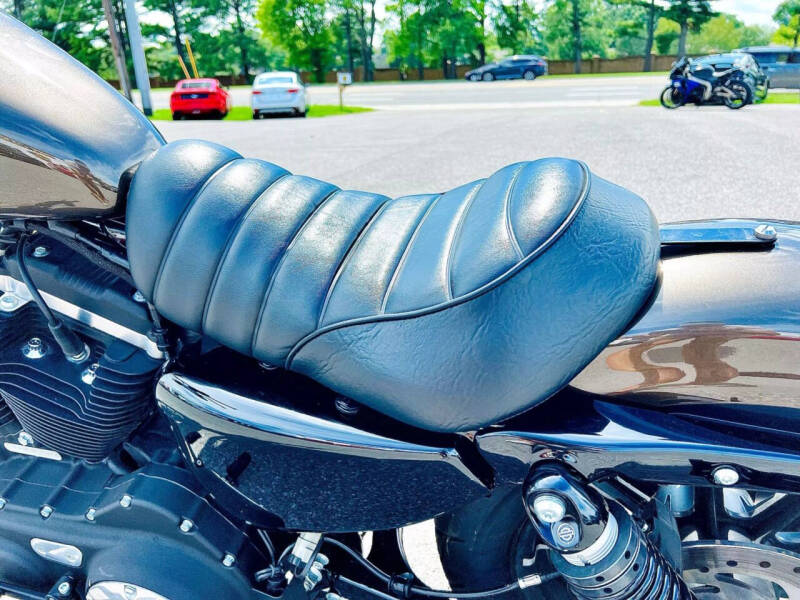 2020 Harley-Davidson XL883N Iron 883