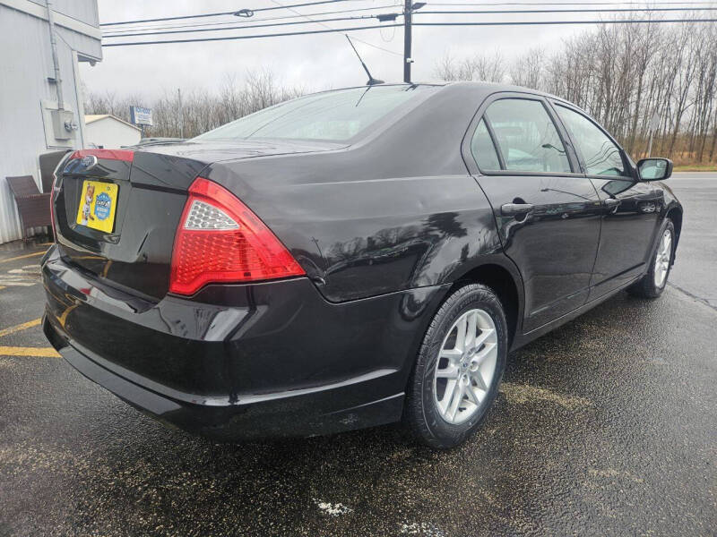 2012 Ford Fusion S