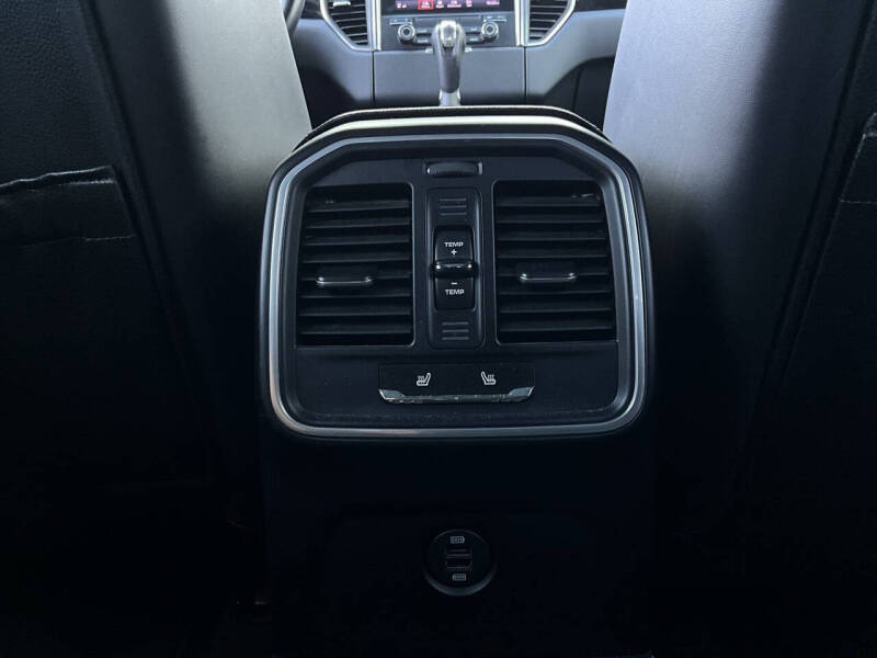 2017 Porsche Macan S