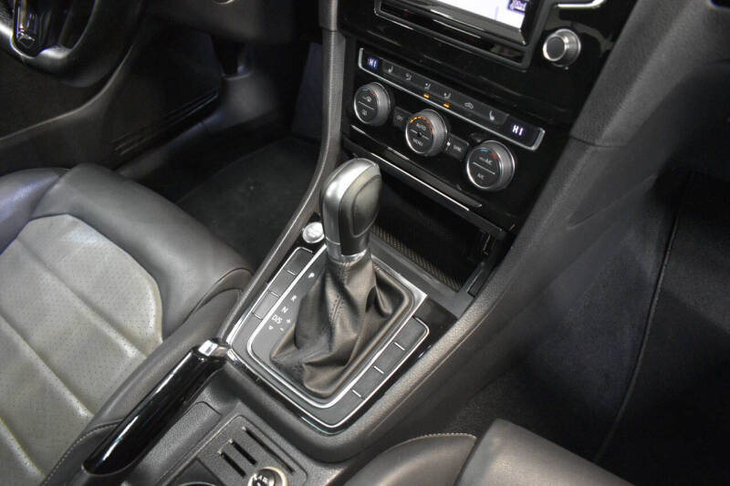 2015 Volkswagen Golf TSI SEL