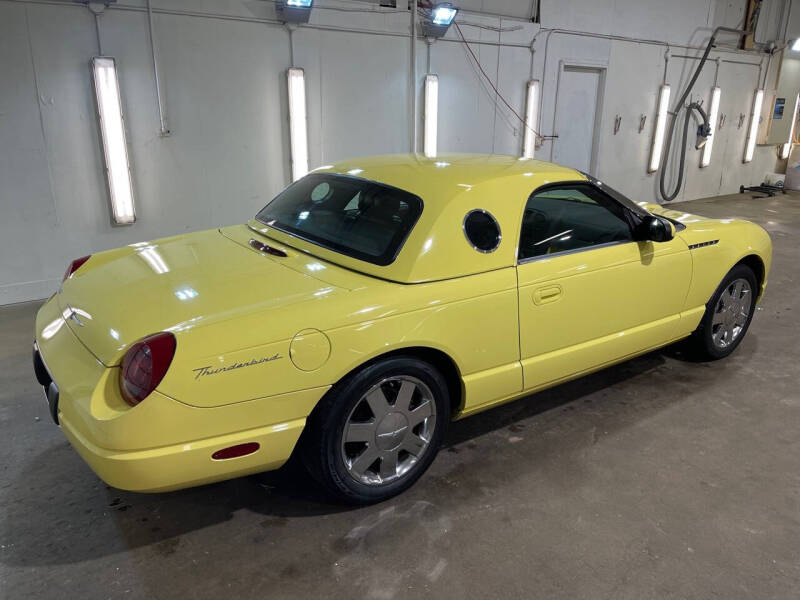 Used 2002 Ford Thunderbird Deluxe with VIN 1FAHP60AX2Y105455 for sale in Sioux Falls, SD