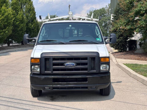 2010 Ford E-Series E-250
