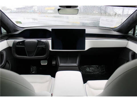 2022 Tesla Model S Plaid