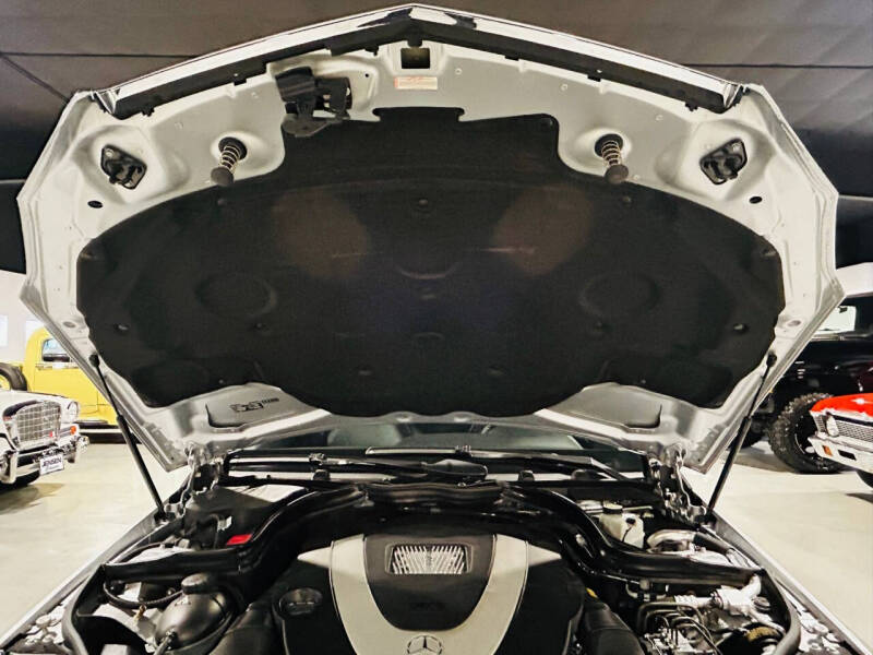 2011 Mercedes-Benz E350