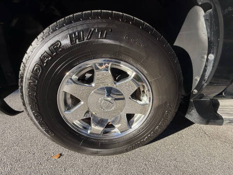 2004 Cadillac Escalade