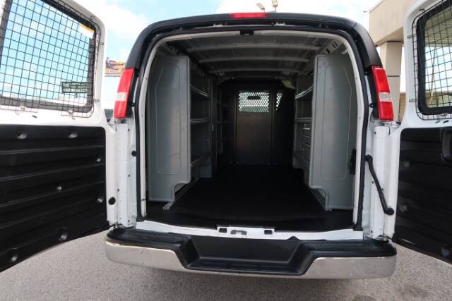 2021 GMC Savana 2500
