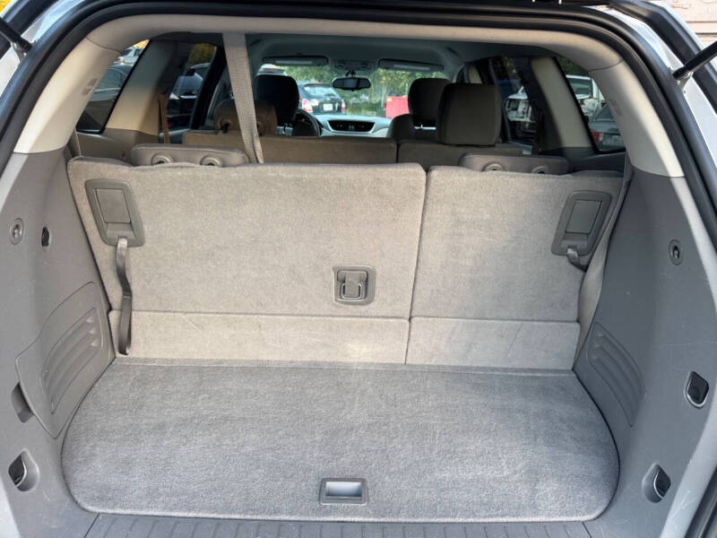 2013 Chevrolet Traverse LS