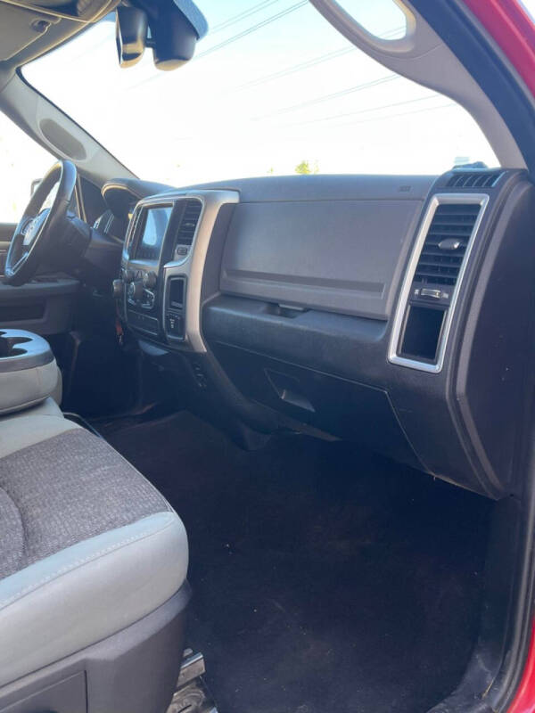 2019 RAM 1500 Classic SLT