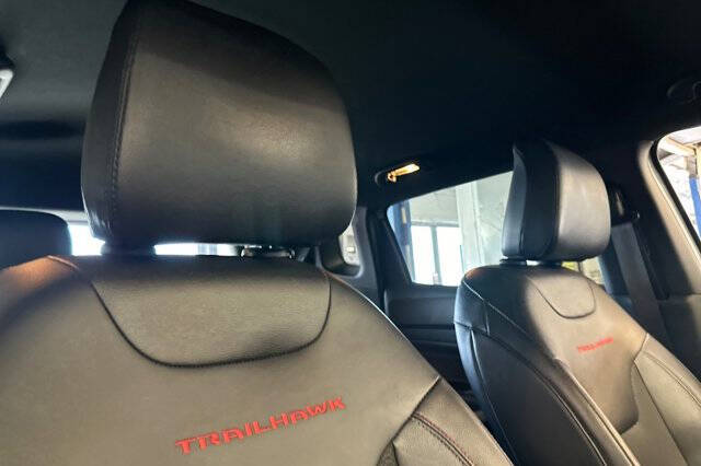 2025 Jeep Compass Trailhawk