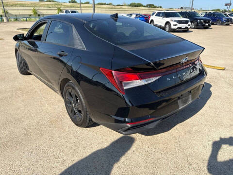 2021 Hyundai Elantra