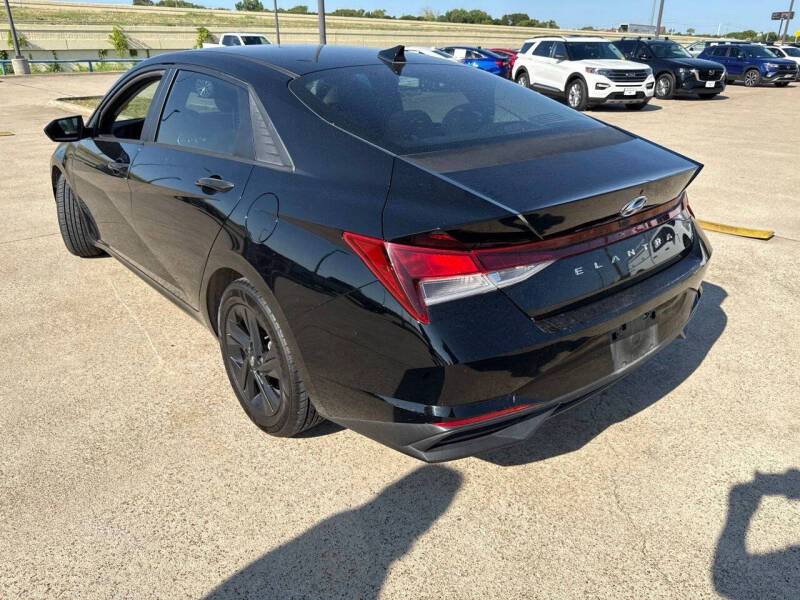 2021 Hyundai Elantra