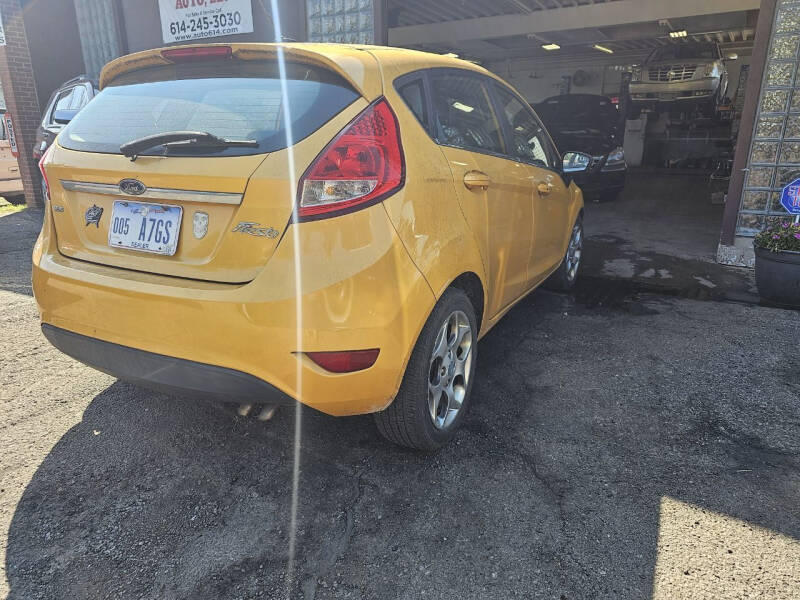 2011 Ford Fiesta