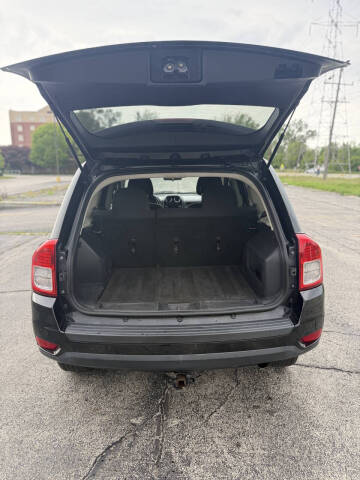 2012 Jeep Compass Sport