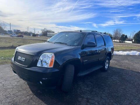 2013 GMC Yukon for sale at Pine Auto Sales in Paw Paw MI