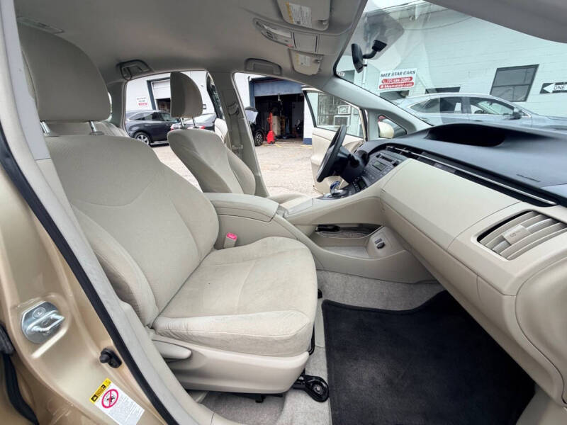 2011 Toyota Prius Two