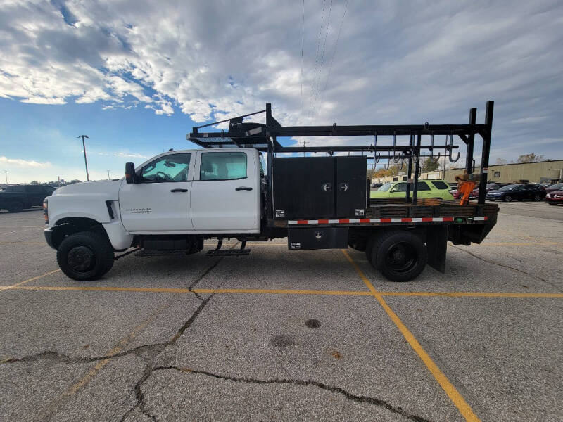 2022 Chevrolet Silverado 5500HD