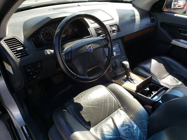 2004 Volvo XC90 2.5T