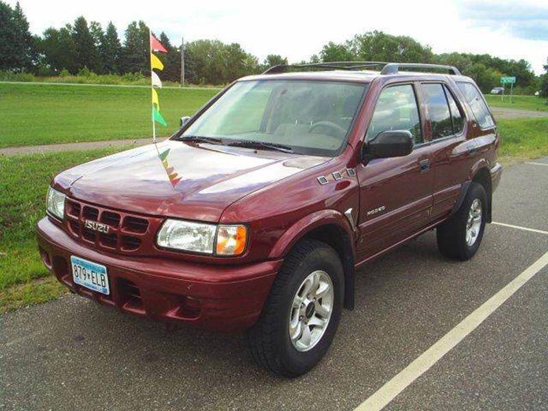 2002 Isuzu Rodeo for sale at Dales Auto Sales in Hutchinson MN