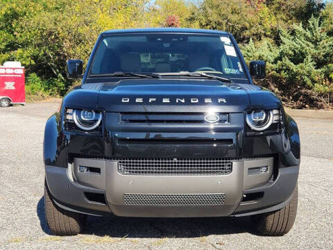 2026 Land Rover Defender 110 P300 S