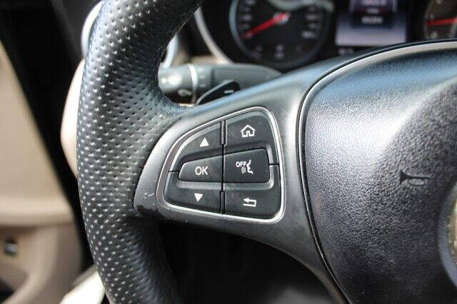 2015 Mercedes-Benz C-Class C 300