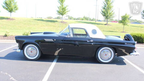 1956 Ford Thunderbird