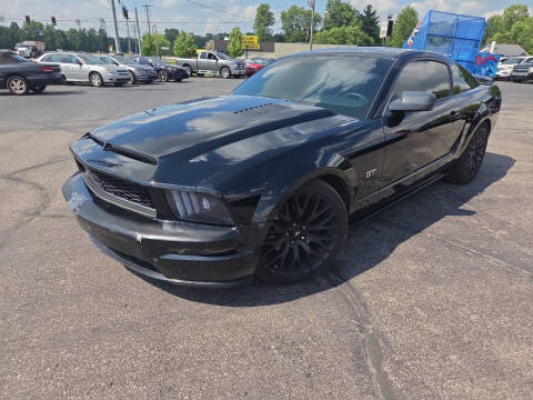 2005 Ford Mustang GT Premium